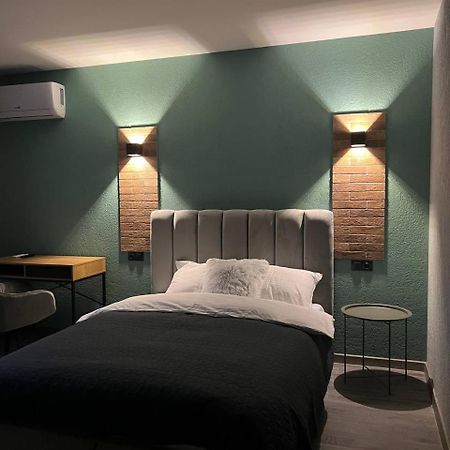 Hotel Menchul Rakhiv Εξωτερικό φωτογραφία