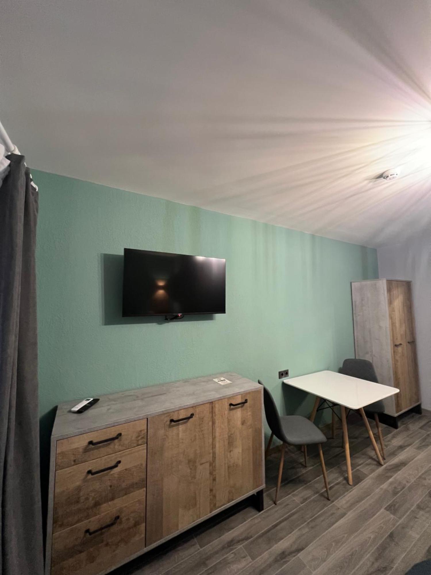 Hotel Menchul Rakhiv Εξωτερικό φωτογραφία