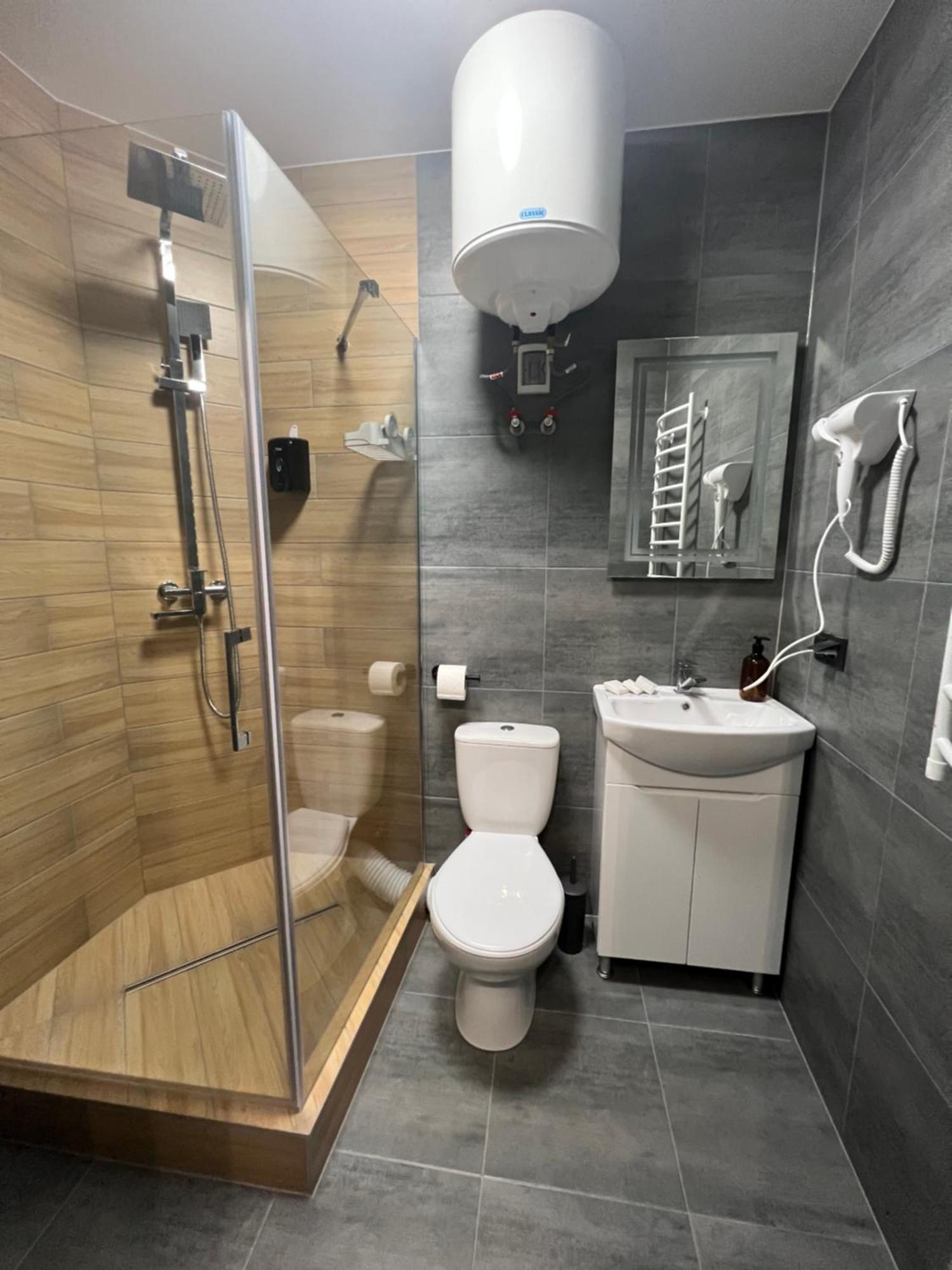 Hotel Menchul Rakhiv Εξωτερικό φωτογραφία