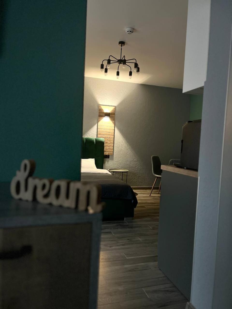 Hotel Menchul Rakhiv Εξωτερικό φωτογραφία